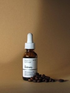 سرم زیر چشم کافئین اوردینری