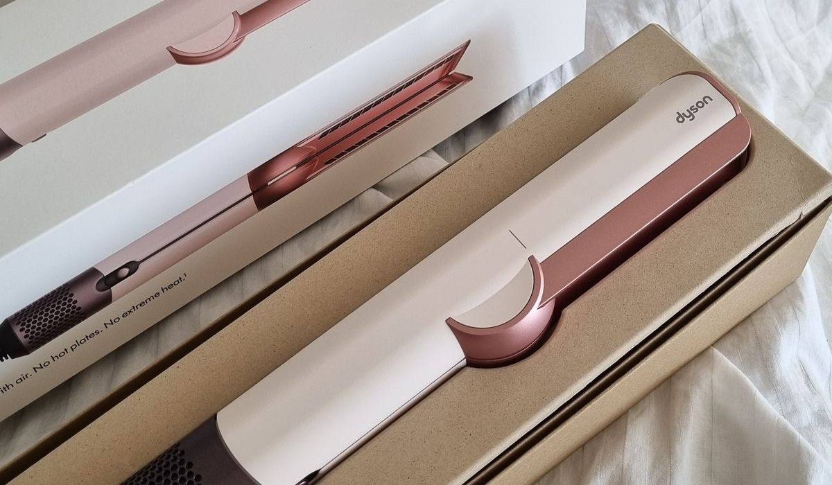 اتو موی دایسون Dyson Airstrait