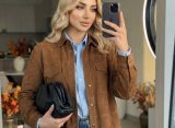 پرامپت ساخت عکس آینه‌ ای پاییزی